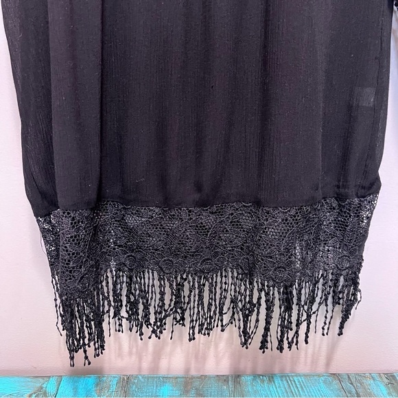 Bellissima Black Lightweight Fringe Crochet Blouse Size Small Whimsy Goth - Picture 5 of 12